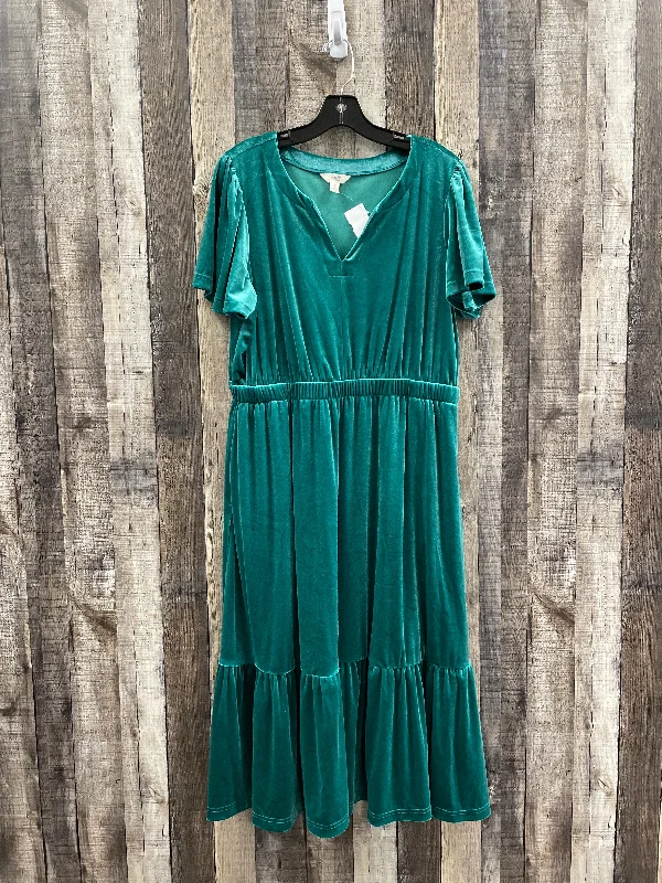 Dress Casual Midi By Terra & Sky In Green, Size: L Halter midi dresses